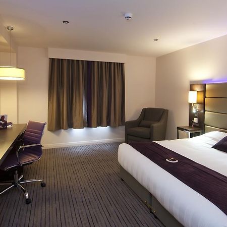 Premier Inn Falkirk - Larbert Eksteriør bilde