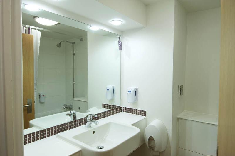 Premier Inn Falkirk - Larbert Eksteriør bilde