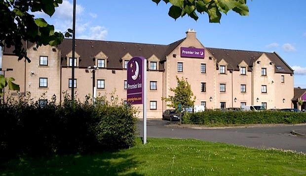 Premier Inn Falkirk - Larbert Eksteriør bilde